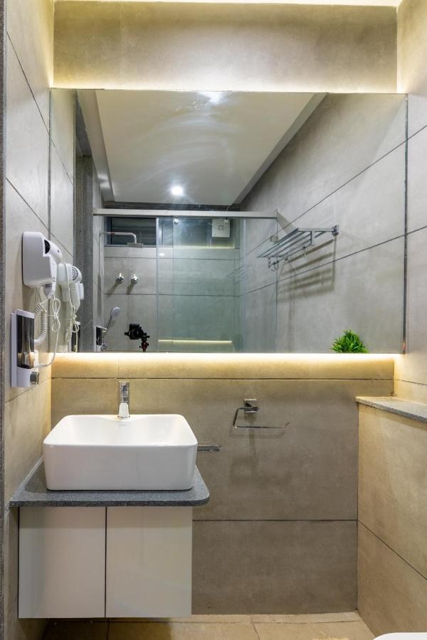 Iris Suites Bangalore Dış mekan fotoğraf
